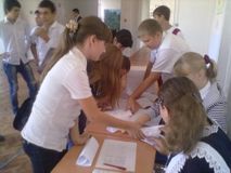 Работает избирательная комиссия.